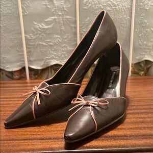 Brown pumps with pink leather tie accents